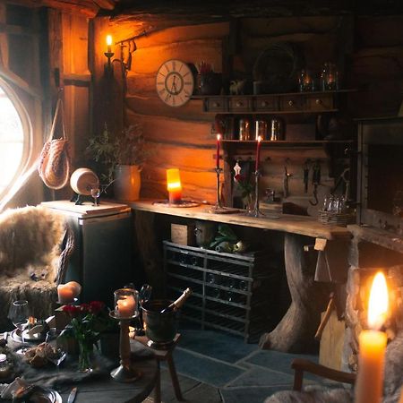 Le Hangar Des Voyageurs Petit-Halleux Esterno foto